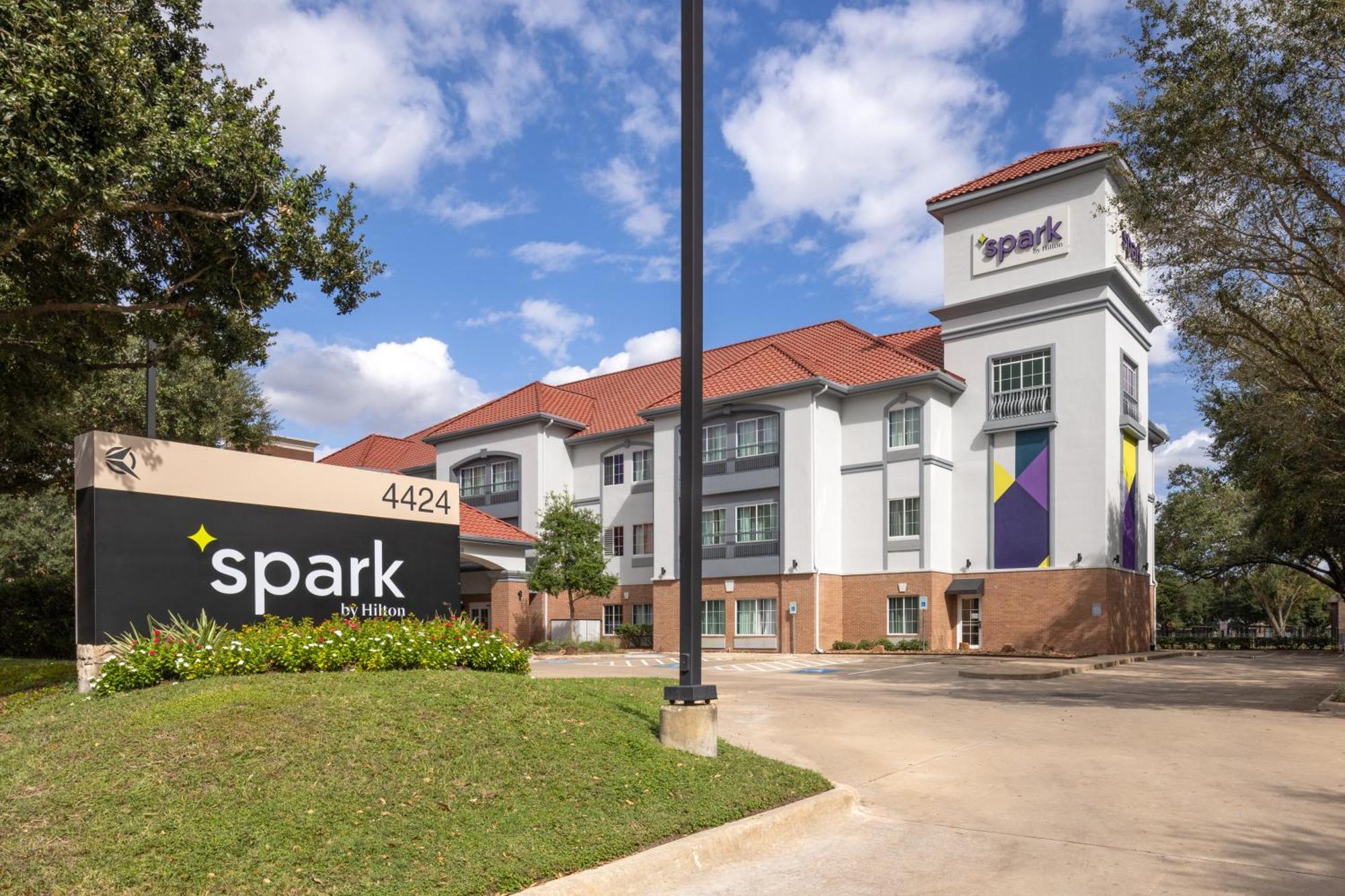 Spark By Hilton Houston West Clay Road Exterior photo